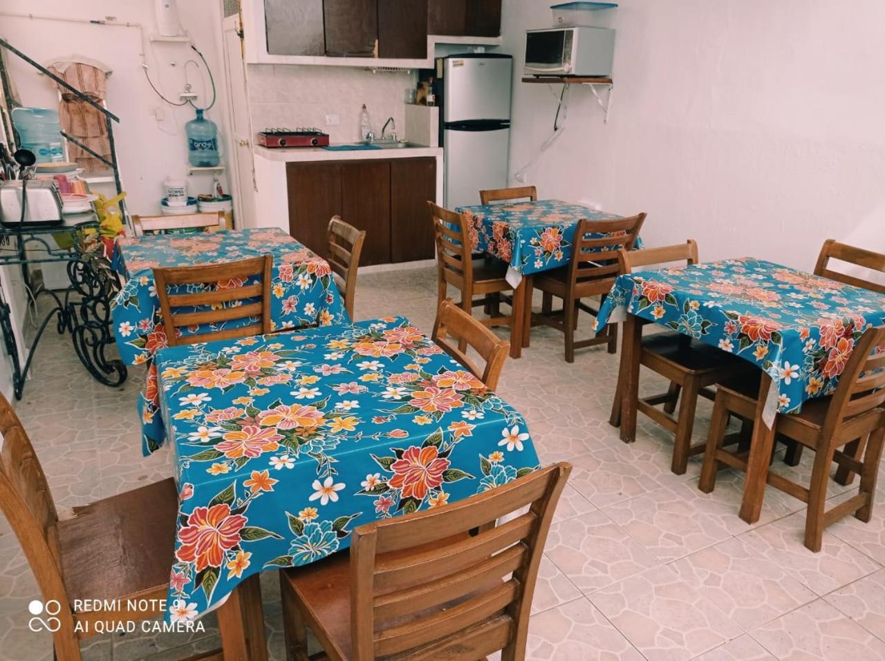 Bed and Breakfast Casa De Huespedes Taino Cancún Esterno foto